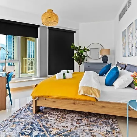Appartement Stylish 1Br With Iconic Burj And Fountain Views à Dubaï Extérieur photo