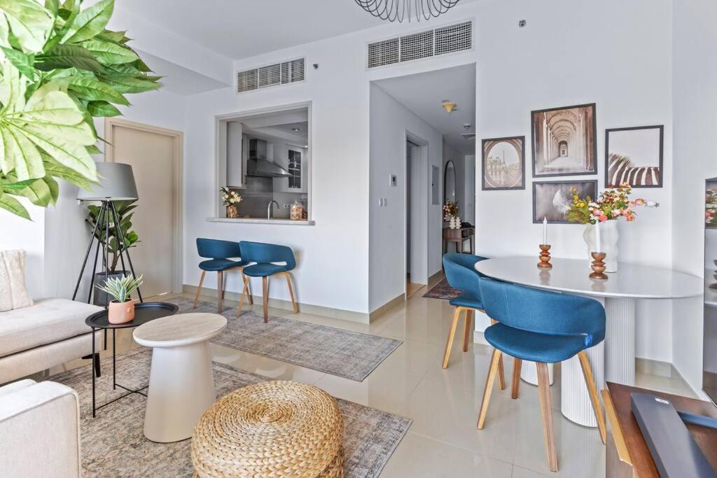 Stylish 1br With Iconic Burj And Fountain Views * Dubaï