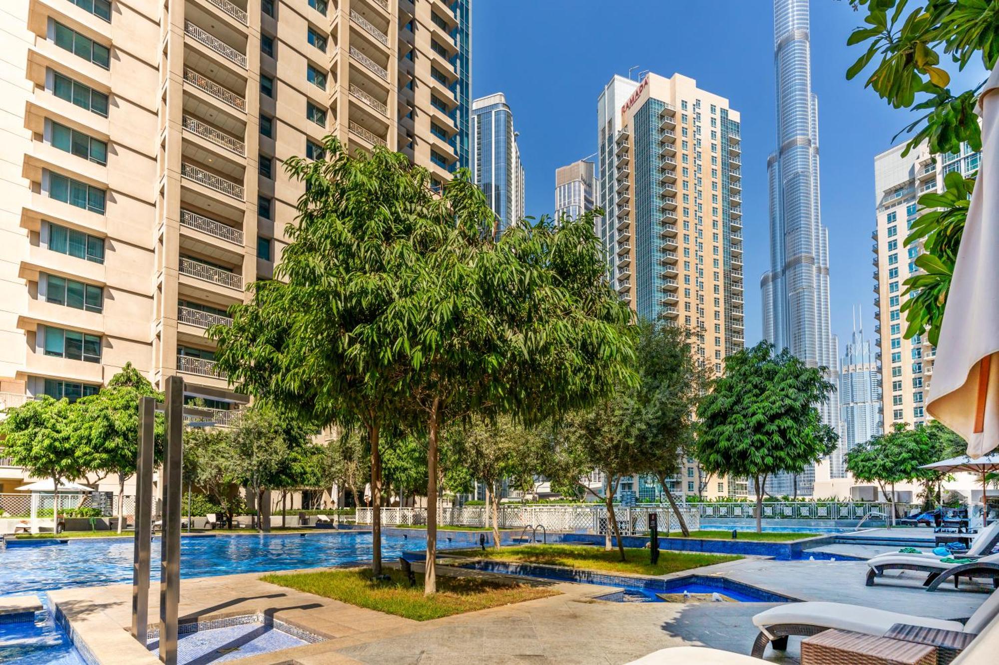 Stylish 1br With Iconic Burj And Fountain Views Appartement *